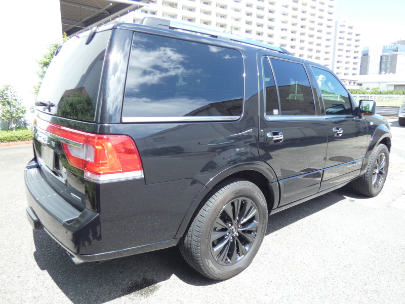 リンカーン ナビゲーター ﾍﾞｰｽｸﾞﾚｰﾄﾞ　正規D車 2015年ﾓﾃﾞﾙ 黒革 ｶﾞﾗｽｽﾗｲﾃﾞｨﾝｸﾞﾙｰﾌ ｼｰﾄﾋｰﾀｰ 3列ｼｰﾄ ﾅﾋﾞTV FSBｶﾒﾗ　2年保証