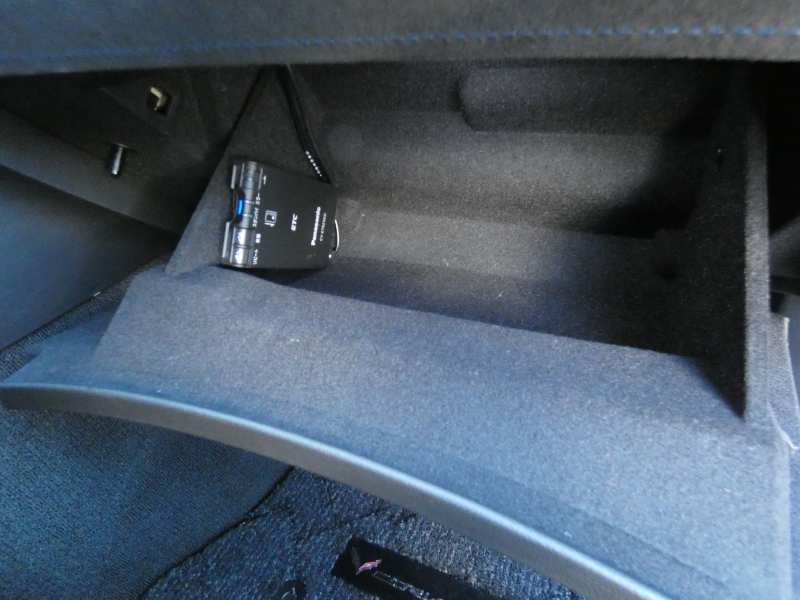 シボレー コルベット グランスポーツ カーボン65 限定車 正規D車 2018年モデル 黒ハーフレザー HUD シートヒーター ナビTV Applecarplay Bカメラ 2年保証