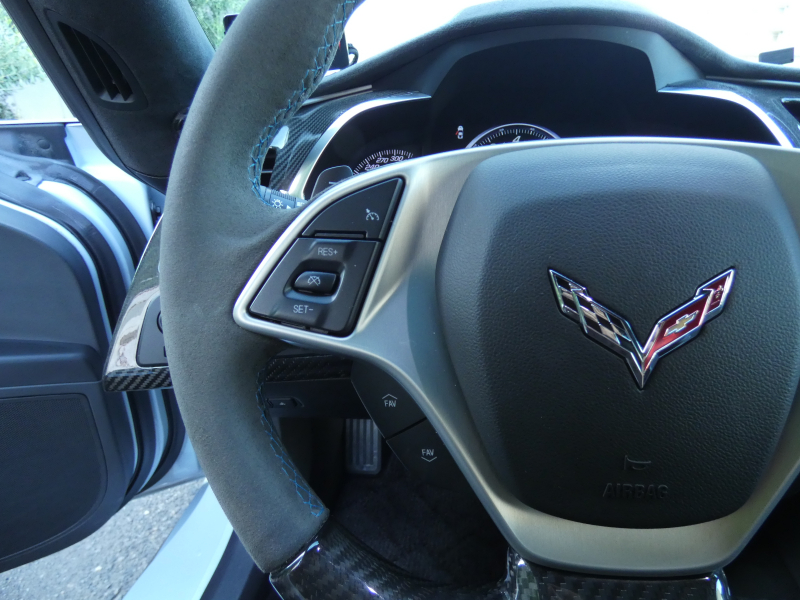 シボレー コルベット グランスポーツ カーボン65 限定車 正規D車 2018年モデル 黒ハーフレザー HUD シートヒーター ナビTV Applecarplay Bカメラ 2年保証