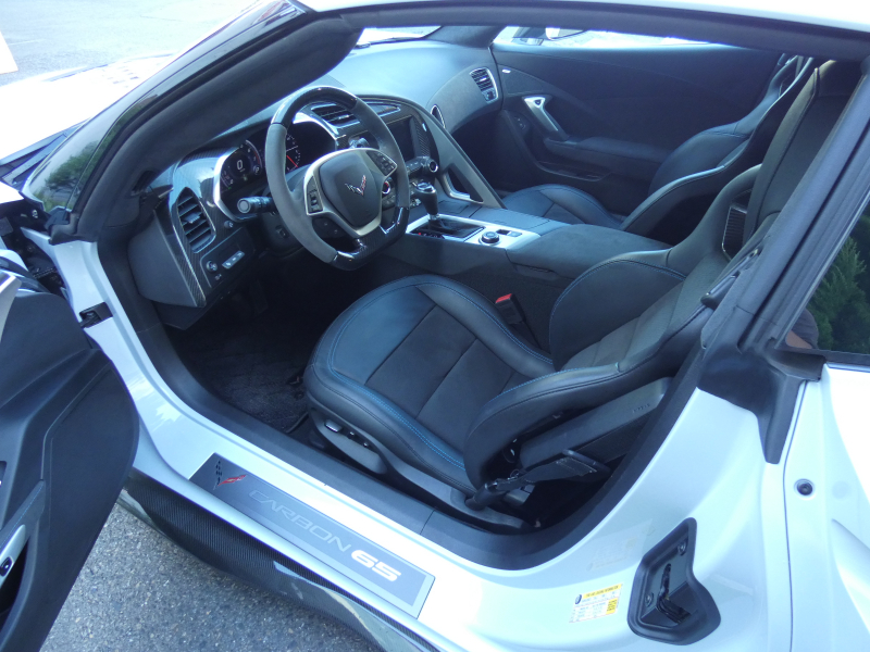 シボレー コルベット グランスポーツ カーボン65 限定車 正規D車 2018年モデル 黒ハーフレザー HUD シートヒーター ナビTV Applecarplay Bカメラ 2年保証