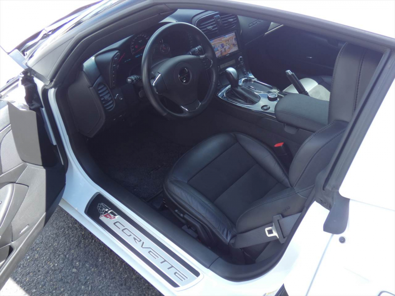 シボレー コルベット ｸﾞﾗﾝｽﾎﾟｰﾂ　正規D車 2013年ﾓﾃﾞﾙ 黒革 ｼｰﾄﾋｰﾀｰ ﾅﾋﾞTV BOSE HUD Bｶﾒﾗ　2年保証