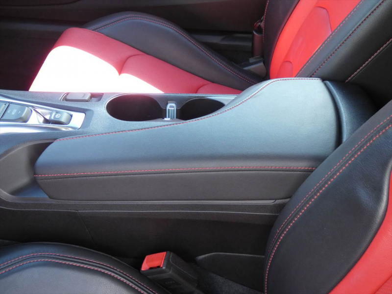 シボレー カマロ SS　正規D車 2019yﾓﾃﾞﾙ 黒赤革ｼｰﾄ ｼｰﾄﾋｰﾀｰ&ｸｰﾗｰ 純正20ｲﾝﾁAW ﾌﾞﾚﾝﾎﾞ Bｶﾒﾗ ｸﾙｺﾝ　2年保証