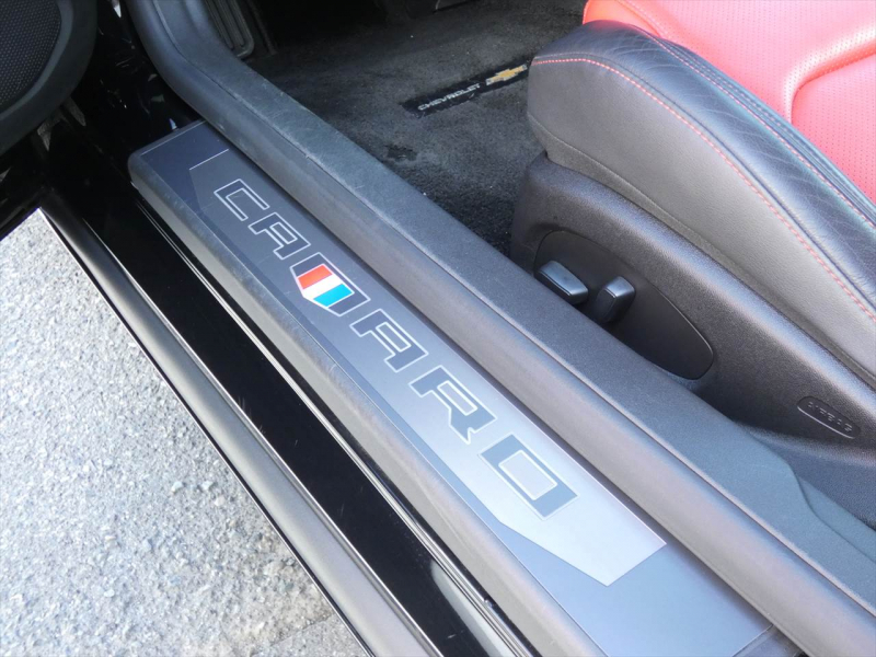 シボレー カマロ SS　正規D車 2019yﾓﾃﾞﾙ 黒赤革ｼｰﾄ ｼｰﾄﾋｰﾀｰ&ｸｰﾗｰ 純正20ｲﾝﾁAW ﾌﾞﾚﾝﾎﾞ Bｶﾒﾗ ｸﾙｺﾝ　2年保証