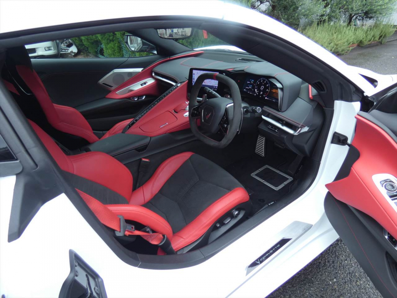 シボレー コルベット 2LT　正規D車 2023yﾓﾃﾞﾙ 限定車 ﾚｰｼﾝｸﾞｽﾀｲﾙｴﾃﾞｨｼｮﾝ ｼｰﾄﾋｰﾀｰ&ﾍﾞﾝﾁﾚｰﾀｰ Fﾘﾌﾀｰ Aｶｰﾌﾟﾚｲ ﾌﾛﾝﾄ&ﾊﾞｯｸｶﾒﾗ　ﾒｰｶｰ保証