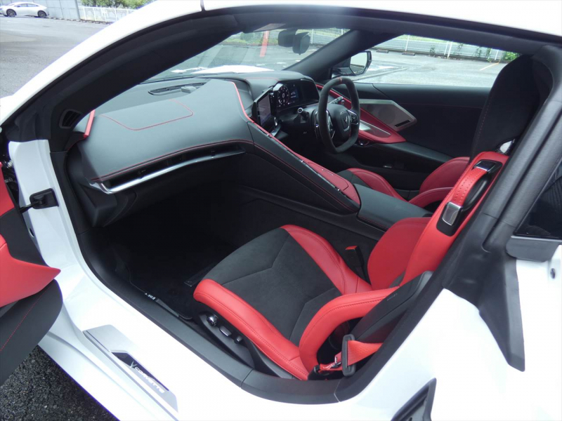 シボレー コルベット 2LT　正規D車 2023yﾓﾃﾞﾙ 限定車 ﾚｰｼﾝｸﾞｽﾀｲﾙｴﾃﾞｨｼｮﾝ ｼｰﾄﾋｰﾀｰ&ﾍﾞﾝﾁﾚｰﾀｰ Fﾘﾌﾀｰ Aｶｰﾌﾟﾚｲ ﾌﾛﾝﾄ&ﾊﾞｯｸｶﾒﾗ　ﾒｰｶｰ保証