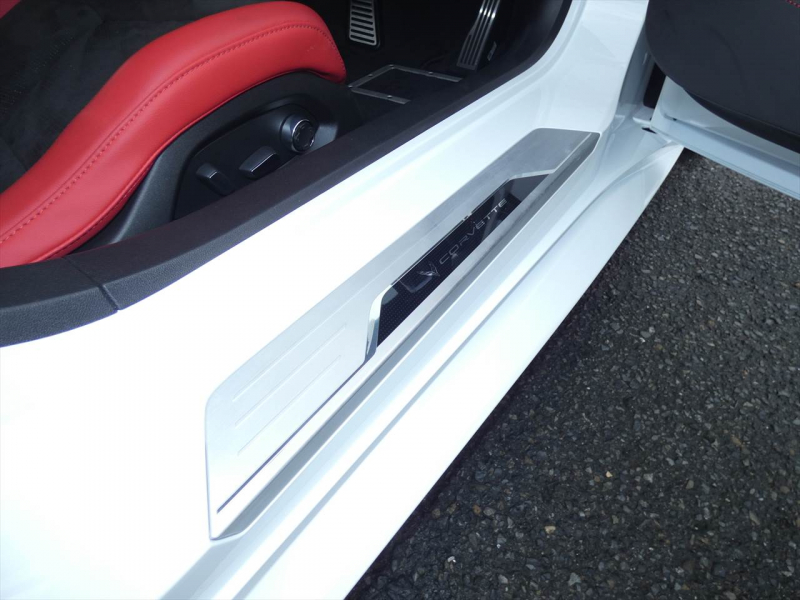 シボレー コルベット 2LT　正規D車 2023yﾓﾃﾞﾙ 限定車 ﾚｰｼﾝｸﾞｽﾀｲﾙｴﾃﾞｨｼｮﾝ ｼｰﾄﾋｰﾀｰ&ﾍﾞﾝﾁﾚｰﾀｰ Fﾘﾌﾀｰ Aｶｰﾌﾟﾚｲ ﾌﾛﾝﾄ&ﾊﾞｯｸｶﾒﾗ　ﾒｰｶｰ保証