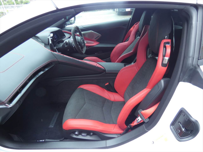 シボレー コルベット 2LT　正規D車 2023yﾓﾃﾞﾙ 限定車 ﾚｰｼﾝｸﾞｽﾀｲﾙｴﾃﾞｨｼｮﾝ ｼｰﾄﾋｰﾀｰ&ﾍﾞﾝﾁﾚｰﾀｰ Fﾘﾌﾀｰ Aｶｰﾌﾟﾚｲ ﾌﾛﾝﾄ&ﾊﾞｯｸｶﾒﾗ　ﾒｰｶｰ保証