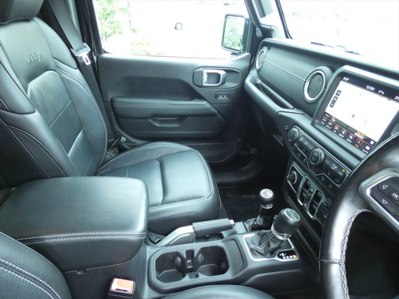 ジープ ラングラー ｱﾝﾘﾐﾃｯﾄﾞ ｻﾊﾗ　正規D車 2019yﾓﾃﾞﾙ 黒革 ｼｰﾄﾋｰﾀｰ 純正ﾅﾋﾞTV LEDﾍｯﾄﾞﾗｲﾄ 純正18ｲﾝﾁAW ﾌﾛﾝﾄ&ｻｲﾄﾞ&ﾊﾞｯｸｶﾒﾗ　2年保証