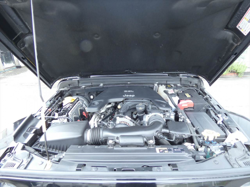 ジープ ラングラー ｱﾝﾘﾐﾃｯﾄﾞ ｻﾊﾗ　正規D車 2019yﾓﾃﾞﾙ 黒革 ｼｰﾄﾋｰﾀｰ 純正ﾅﾋﾞTV LEDﾍｯﾄﾞﾗｲﾄ 純正18ｲﾝﾁAW ﾌﾛﾝﾄ&ｻｲﾄﾞ&ﾊﾞｯｸｶﾒﾗ　2年保証