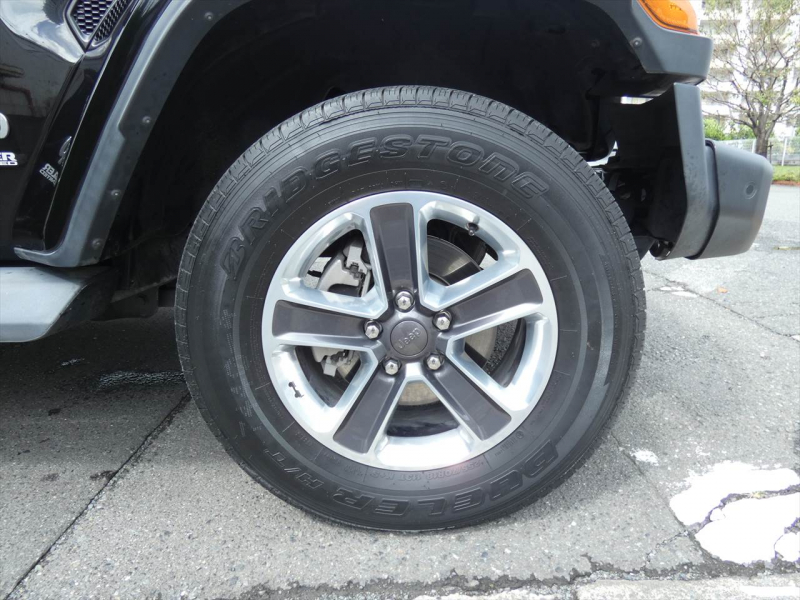 ジープ ラングラー ｱﾝﾘﾐﾃｯﾄﾞ ｻﾊﾗ　正規D車 2019yﾓﾃﾞﾙ 黒革 ｼｰﾄﾋｰﾀｰ 純正ﾅﾋﾞTV LEDﾍｯﾄﾞﾗｲﾄ 純正18ｲﾝﾁAW ﾌﾛﾝﾄ&ｻｲﾄﾞ&ﾊﾞｯｸｶﾒﾗ　2年保証