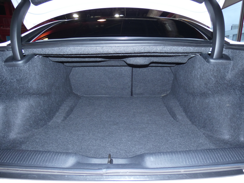 ダッジ チャージャー SRT392　2015yﾓﾃﾞﾙ 黒革 ﾗｸﾞｰﾅﾚｻﾞｰ ｼｰﾄﾋｰﾀｰ&ｸｰﾗｰ ｻﾝﾙｰﾌ ﾊｰﾏﾝｶｰﾄﾞﾝ  8.4ｲﾝﾁﾓﾆﾀｰ ﾌﾞﾗｲﾝﾄﾞｽﾎﾟｯﾄ ETC Bｶﾒﾗ　2年保証