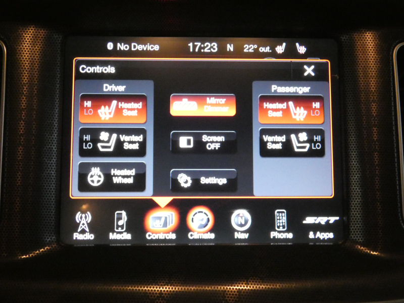 ダッジ チャージャー SRT392　2015yﾓﾃﾞﾙ 黒革 ﾗｸﾞｰﾅﾚｻﾞｰ ｼｰﾄﾋｰﾀｰ&ｸｰﾗｰ ｻﾝﾙｰﾌ ﾊｰﾏﾝｶｰﾄﾞﾝ  8.4ｲﾝﾁﾓﾆﾀｰ ﾌﾞﾗｲﾝﾄﾞｽﾎﾟｯﾄ ETC Bｶﾒﾗ　2年保証