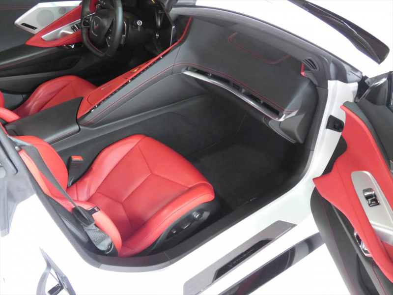 シボレー コルベット 2LT ｺﾝﾊﾞｰﾁﾌﾞﾙ　新並 2021yﾓﾃﾞﾙ 左ﾊﾝﾄﾞﾙ 電動ﾊｰﾄﾞﾄｯﾌﾟ 赤革ｼｰﾄ ｼｰﾄﾋ-ﾀｰ&ﾍﾞﾝﾁﾚｰﾀｰ Aｶｰﾌﾟﾚｲ ﾌﾛﾝﾄ&ﾊﾞｯｸｶﾒﾗ　2年保証