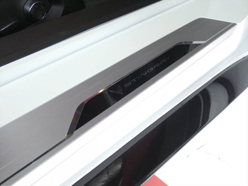 シボレー コルベット 2LT ｺﾝﾊﾞｰﾁﾌﾞﾙ　新並 2021yﾓﾃﾞﾙ 左ﾊﾝﾄﾞﾙ 電動ﾊｰﾄﾞﾄｯﾌﾟ 赤革ｼｰﾄ ｼｰﾄﾋ-ﾀｰ&ﾍﾞﾝﾁﾚｰﾀｰ Aｶｰﾌﾟﾚｲ ﾌﾛﾝﾄ&ﾊﾞｯｸｶﾒﾗ　2年保証