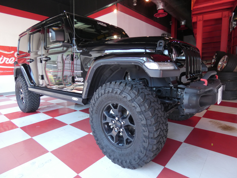 ジープ ラングラー ｱﾝﾘﾐﾃｯﾄﾞ ｻﾊﾗ　正規D車 2020yﾓﾃﾞﾙ 黒革 ｼｰﾄﾋｰﾀｰ 純正ﾅﾋﾞTV 社外ｵｰﾄｽﾃｯﾌﾟ 社外F&Rﾊﾞﾝﾊﾟｰ LEDﾍｯﾄﾞﾗｲﾄ　2年保証