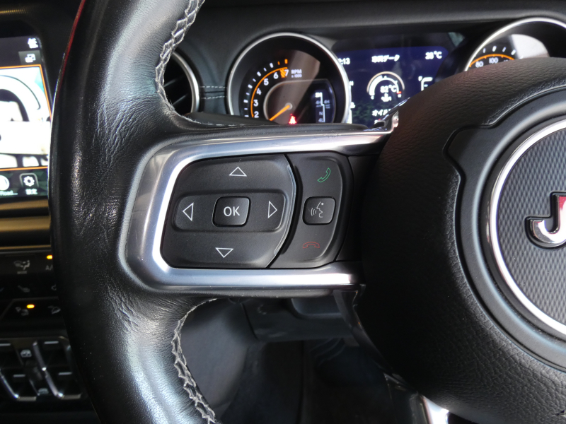 ジープ ラングラー ｱﾝﾘﾐﾃｯﾄﾞ ｻﾊﾗ　正規D車 2020yﾓﾃﾞﾙ 黒革 ｼｰﾄﾋｰﾀｰ 純正ﾅﾋﾞTV 社外ｵｰﾄｽﾃｯﾌﾟ 社外F&Rﾊﾞﾝﾊﾟｰ LEDﾍｯﾄﾞﾗｲﾄ　2年保証