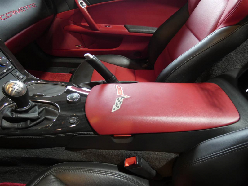 シボレー コルベット 427 ｺﾝﾊﾞｰﾁﾌﾞﾙ　2013年ﾓﾃﾞﾙ 6MT 赤革 ｼｰﾄﾋｰﾀｰ 電動ｿﾌﾄﾄｯﾌﾟ ｳｨﾝﾄﾞｳﾃﾞｨﾌﾚｸﾀｰ BOSE HUD　2年保証