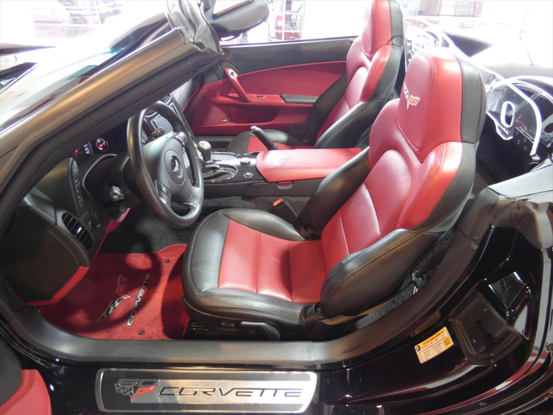 シボレー コルベット 427 ｺﾝﾊﾞｰﾁﾌﾞﾙ　2013年ﾓﾃﾞﾙ 6MT 赤革 ｼｰﾄﾋｰﾀｰ 電動ｿﾌﾄﾄｯﾌﾟ ｳｨﾝﾄﾞｳﾃﾞｨﾌﾚｸﾀｰ BOSE HUD　2年保証