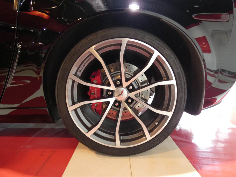 シボレー コルベット 427 ｺﾝﾊﾞｰﾁﾌﾞﾙ　2013年ﾓﾃﾞﾙ 6MT 赤革 ｼｰﾄﾋｰﾀｰ 電動ｿﾌﾄﾄｯﾌﾟ ｳｨﾝﾄﾞｳﾃﾞｨﾌﾚｸﾀｰ BOSE HUD　2年保証