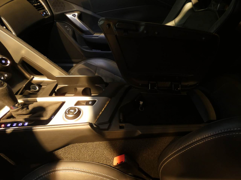 シボレー コルベット Z06　正規D車 2019年最終ﾓﾃﾞﾙ 黒革 ｼｰﾄﾋｰﾀｰ ﾅﾋﾞTV Applecarplay F&Bｶﾒﾗ　2年保証