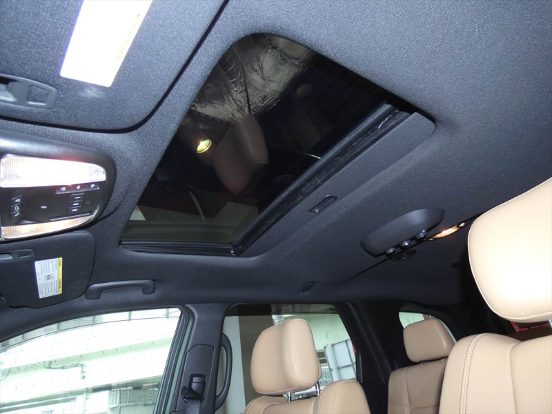 ダッジ デュランゴ ｼﾀﾃﾞﾙ　新車並行 2016yﾓﾃﾞﾙ 黒革 ｼｰﾄﾋｰﾀｰ ｻﾝﾙｰﾌ ACC 純正20ｲﾝﾁAW F･S･Bｶﾒﾗ ETC　2年保証