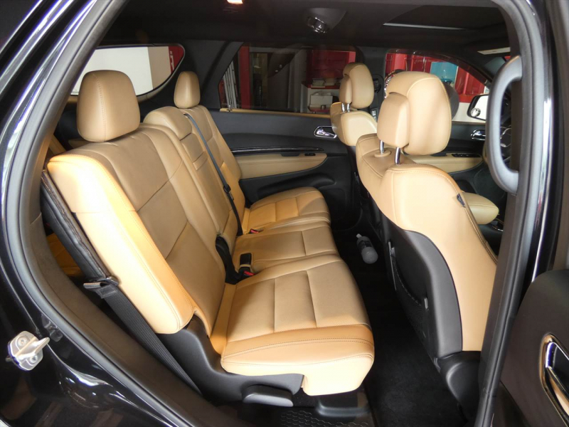 ダッジ デュランゴ ｼﾀﾃﾞﾙ　新車並行 2016yﾓﾃﾞﾙ 黒革 ｼｰﾄﾋｰﾀｰ ｻﾝﾙｰﾌ ACC 純正20ｲﾝﾁAW F･S･Bｶﾒﾗ ETC　2年保証