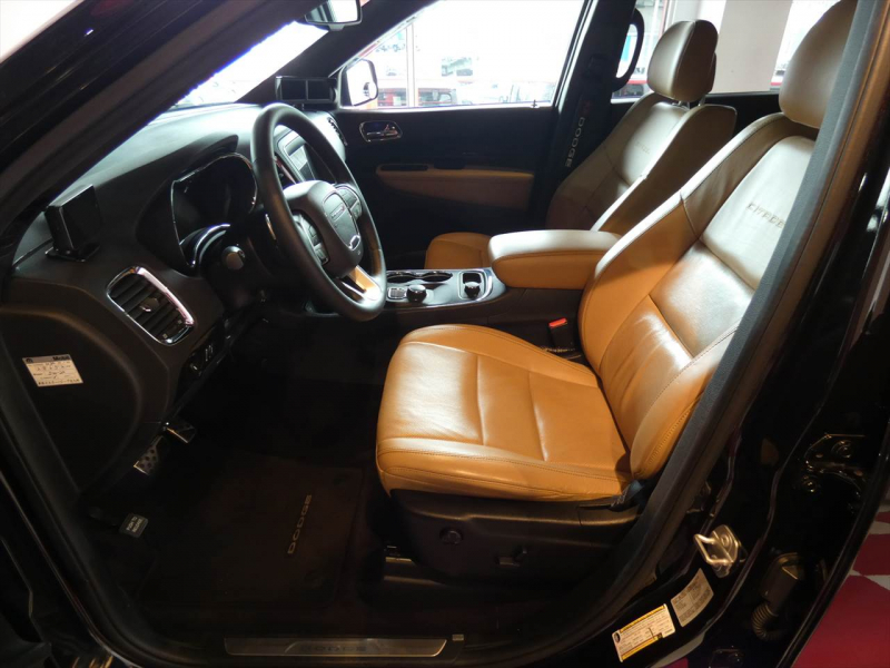 ダッジ デュランゴ ｼﾀﾃﾞﾙ　新車並行 2016yﾓﾃﾞﾙ 黒革 ｼｰﾄﾋｰﾀｰ ｻﾝﾙｰﾌ ACC 純正20ｲﾝﾁAW F･S･Bｶﾒﾗ ETC　2年保証