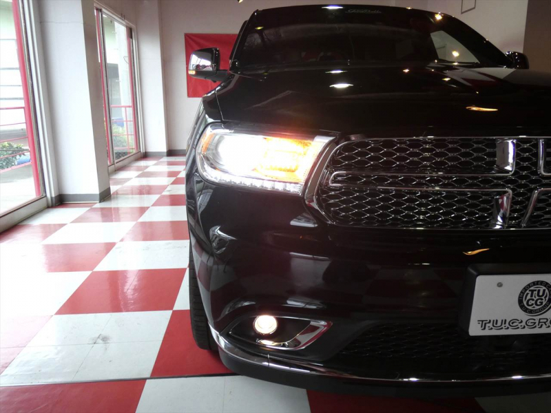 ダッジ デュランゴ ｼﾀﾃﾞﾙ　新車並行 2016yﾓﾃﾞﾙ 黒革 ｼｰﾄﾋｰﾀｰ ｻﾝﾙｰﾌ ACC 純正20ｲﾝﾁAW F･S･Bｶﾒﾗ ETC　2年保証