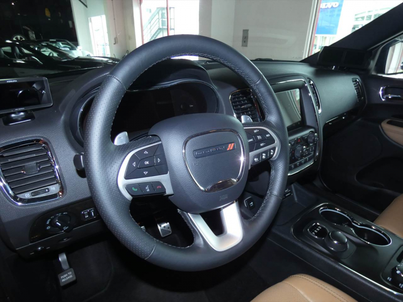 ダッジ デュランゴ ｼﾀﾃﾞﾙ　新車並行 2016yﾓﾃﾞﾙ 黒革 ｼｰﾄﾋｰﾀｰ ｻﾝﾙｰﾌ ACC 純正20ｲﾝﾁAW F･S･Bｶﾒﾗ ETC　2年保証