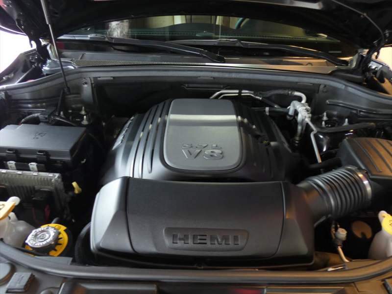 ダッジ デュランゴ ｼﾀﾃﾞﾙ　新車並行 2016yﾓﾃﾞﾙ 黒革 ｼｰﾄﾋｰﾀｰ ｻﾝﾙｰﾌ ACC 純正20ｲﾝﾁAW F･S･Bｶﾒﾗ ETC　2年保証