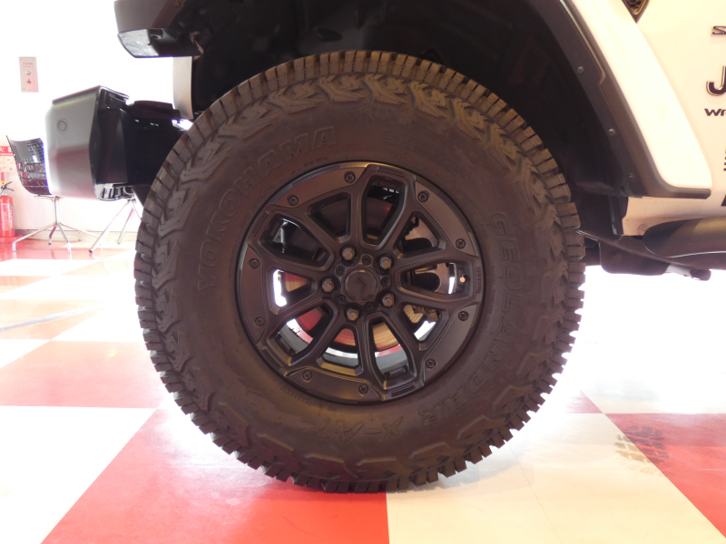 ジープ ラングラー ｱﾝﾘﾐﾃｯﾄﾞ ｻﾊﾗ　正規D車 2020yﾓﾃﾞﾙ 黒革 ｼｰﾄﾋｰﾀｰ 純正ﾅﾋﾞTV 社外ｻｲﾄﾞｽﾃｯﾌﾟ 社外17ｲﾝﾁAW LEDﾍｯﾄﾞﾗｲﾄ　2年保証