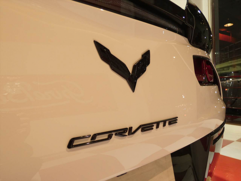 シボレー コルベット Z06 ｺﾝﾊﾞｰﾁﾌﾞﾙ　正規D車 2016年ﾓﾃﾞﾙ 黒革 ｼｰﾄﾋｰﾀｰ TV BOSE Applecarplay F&Bｶﾒﾗ　2年保証