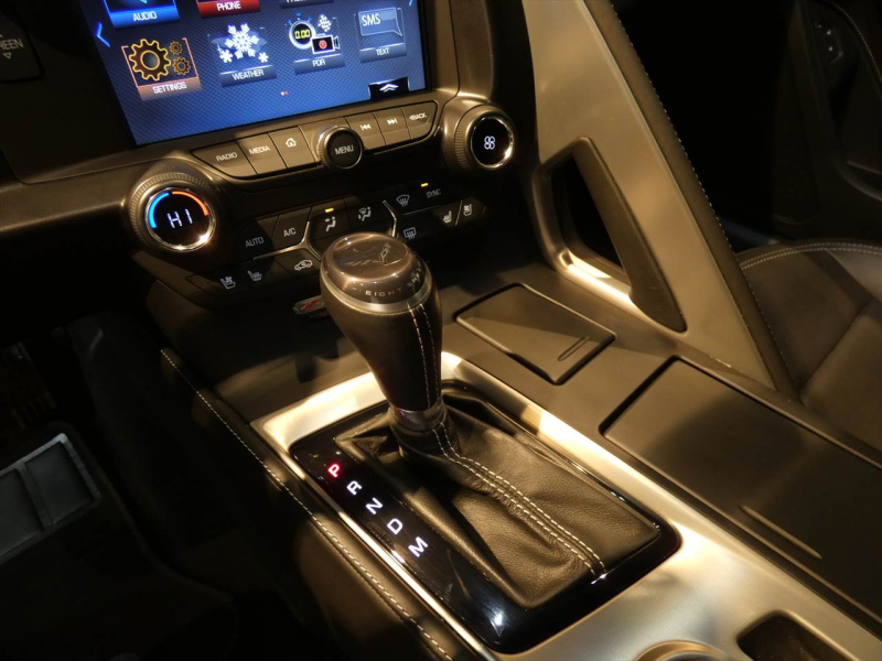 シボレー コルベット Z06  2017yﾓﾃﾞﾙ 新並 1ｵｰﾅｰ 黒革 Sﾁｬｰｼﾞｬｰ ｶﾗｰHUD BOSE AppleCarPlay ﾌﾙｾｸﾞTV GPSﾚｰﾀﾞｰ F&Bｶﾒﾗ　2年保証