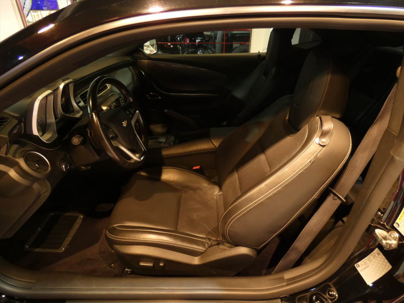 シボレー カマロ LTRS　2014yﾓﾃﾞﾙ 正規D車 黒革 ｼｰﾄﾋｰﾀｰ HUD ﾎﾞｽﾄﾝｻｳﾝﾄﾞ 純正20ｲﾝﾁAW ｷｾﾉﾝ Bｶﾒﾗ　2年保証