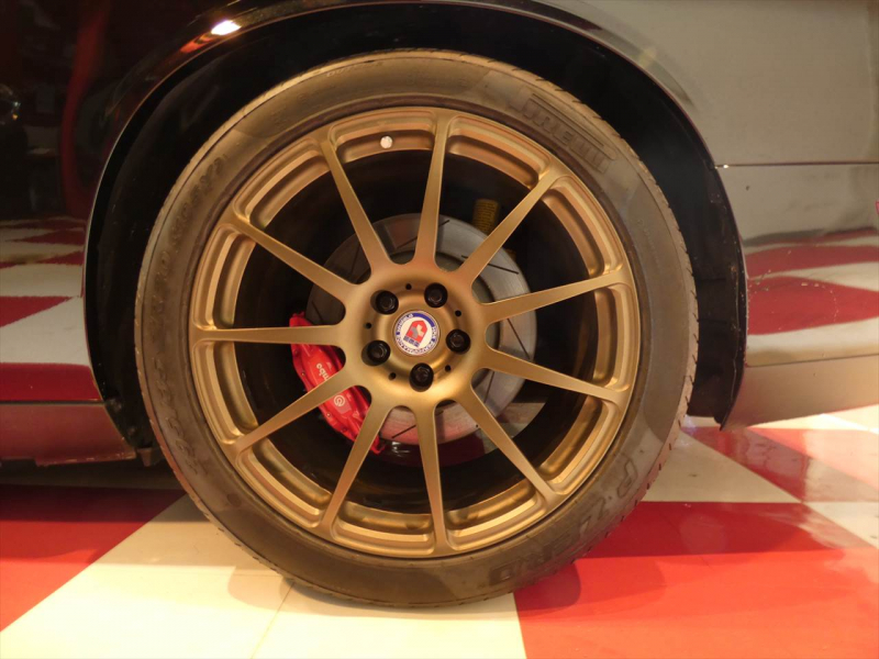 ダッジ チャレンジャー SRT8 392　2013yﾓﾃﾞﾙ 新並 黒ｺﾝﾋﾞ革 ｻﾝﾙｰﾌ ｼｰﾄﾋｰﾀｰ ﾚｰｼﾝｸﾞｽﾄﾗｲﾌﾟ ﾅﾋﾞTV CORSAﾏﾌﾗｰ HRE20ｲﾝﾁAW Bｶﾒﾗ　2年保証