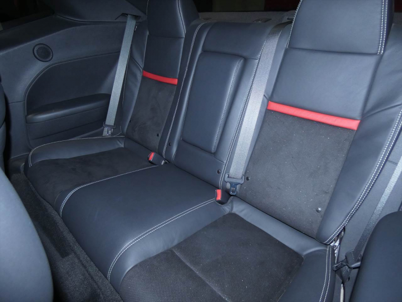 ダッジ チャレンジャー SRT8 392　2013yﾓﾃﾞﾙ 新並 黒ｺﾝﾋﾞ革 ｻﾝﾙｰﾌ ｼｰﾄﾋｰﾀｰ ﾚｰｼﾝｸﾞｽﾄﾗｲﾌﾟ ﾅﾋﾞTV CORSAﾏﾌﾗｰ HRE20ｲﾝﾁAW Bｶﾒﾗ　2年保証