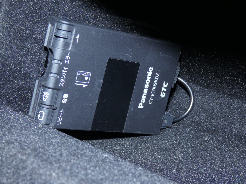 ダッジ デュランゴ ｼﾀﾃﾞﾙ　2013yﾓﾃﾞﾙ 新並 黒革 ｼｰﾄﾋｰﾀｰ ｻﾝﾙｰﾌ ACC 純正20ｲﾝﾁAW F･S･Bｶﾒﾗ ETC　2年保証