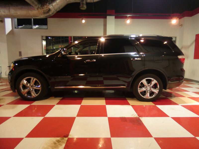 ダッジ デュランゴ ｼﾀﾃﾞﾙ　2013yﾓﾃﾞﾙ 新並 黒革 ｼｰﾄﾋｰﾀｰ ｻﾝﾙｰﾌ ACC 純正20ｲﾝﾁAW F･S･Bｶﾒﾗ ETC　2年保証