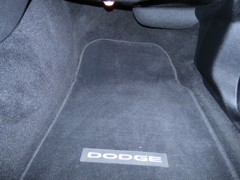 ダッジ デュランゴ ｼﾀﾃﾞﾙ　2013yﾓﾃﾞﾙ 新並 黒革 ｼｰﾄﾋｰﾀｰ ｻﾝﾙｰﾌ ACC 純正20ｲﾝﾁAW F･S･Bｶﾒﾗ ETC　2年保証