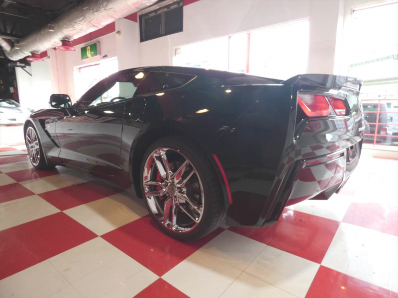 シボレー コルベット Z51　正規D車 2014年ﾓﾃﾞﾙ ﾌﾟﾚｵｰﾀﾞｰ車 茶革 ｼｰﾄﾋｰﾀｰ HUD ﾅﾋﾞTV 専用19/20AW ｷｾﾉﾝ Bｶﾒﾗ　2年保証