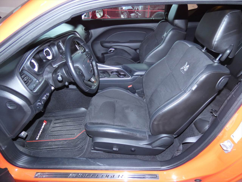 ダッジ チャレンジャー ｽｷｬｯﾄﾊﾟｯｸ ﾜｲﾄﾞﾎﾞﾃﾞｨ　2021年ﾓﾃﾞﾙ ｼｪｲｶｰPKG ﾌﾟﾗｽﾊﾟｯｹｰｼﾞ&ｺﾝﾋﾞﾆｴﾝｽｸﾞﾙｰﾌﾟ 黒ｺﾝﾋﾞ革 ｼｰﾄﾋｰﾀｰ&ｸｰﾗｰ  Bｶﾒﾗ　2年保証