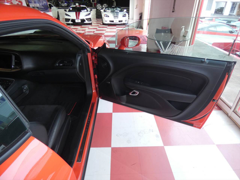 ダッジ チャレンジャー ｽｷｬｯﾄﾊﾟｯｸ ﾜｲﾄﾞﾎﾞﾃﾞｨ　2021年ﾓﾃﾞﾙ ｼｪｲｶｰPKG ﾌﾟﾗｽﾊﾟｯｹｰｼﾞ&ｺﾝﾋﾞﾆｴﾝｽｸﾞﾙｰﾌﾟ 黒ｺﾝﾋﾞ革 ｼｰﾄﾋｰﾀｰ&ｸｰﾗｰ  Bｶﾒﾗ　2年保証