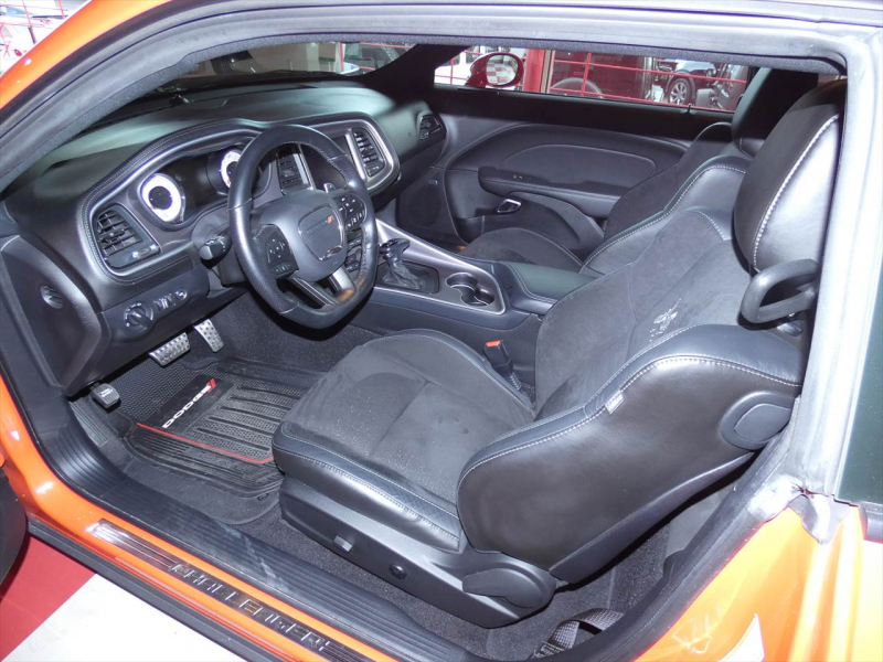 ダッジ チャレンジャー ｽｷｬｯﾄﾊﾟｯｸ ﾜｲﾄﾞﾎﾞﾃﾞｨ　2021年ﾓﾃﾞﾙ ｼｪｲｶｰPKG ﾌﾟﾗｽﾊﾟｯｹｰｼﾞ&ｺﾝﾋﾞﾆｴﾝｽｸﾞﾙｰﾌﾟ 黒ｺﾝﾋﾞ革 ｼｰﾄﾋｰﾀｰ&ｸｰﾗｰ  Bｶﾒﾗ　2年保証