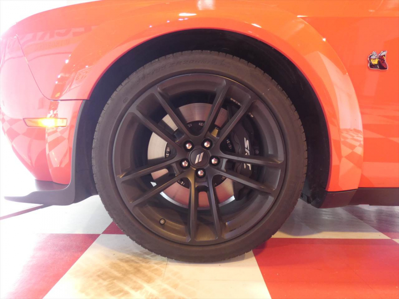 ダッジ チャレンジャー ｽｷｬｯﾄﾊﾟｯｸ ﾜｲﾄﾞﾎﾞﾃﾞｨ　2021年ﾓﾃﾞﾙ ｼｪｲｶｰPKG ﾌﾟﾗｽﾊﾟｯｹｰｼﾞ&ｺﾝﾋﾞﾆｴﾝｽｸﾞﾙｰﾌﾟ 黒ｺﾝﾋﾞ革 ｼｰﾄﾋｰﾀｰ&ｸｰﾗｰ  Bｶﾒﾗ　2年保証