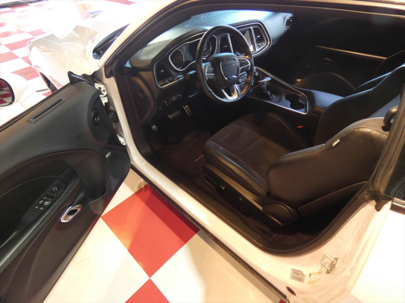 ダッジ チャレンジャー GT　2017年ﾓﾃﾞﾙ AWD 黒ｺﾝﾋﾞ革 ｻﾝﾙｰﾌ ｼｰﾄﾋｰﾀｰ&ｸｰﾗｰ Aｶｰﾌﾟﾚｲ Bｶﾒﾗ ETC　2年保証