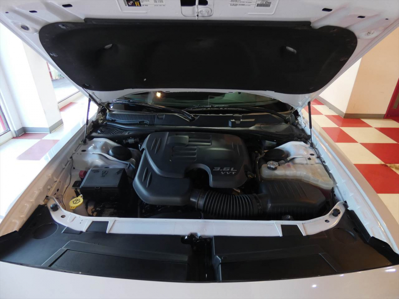 ダッジ チャレンジャー GT　2017年ﾓﾃﾞﾙ AWD 黒ｺﾝﾋﾞ革 ｻﾝﾙｰﾌ ｼｰﾄﾋｰﾀｰ&ｸｰﾗｰ Aｶｰﾌﾟﾚｲ Bｶﾒﾗ ETC　2年保証