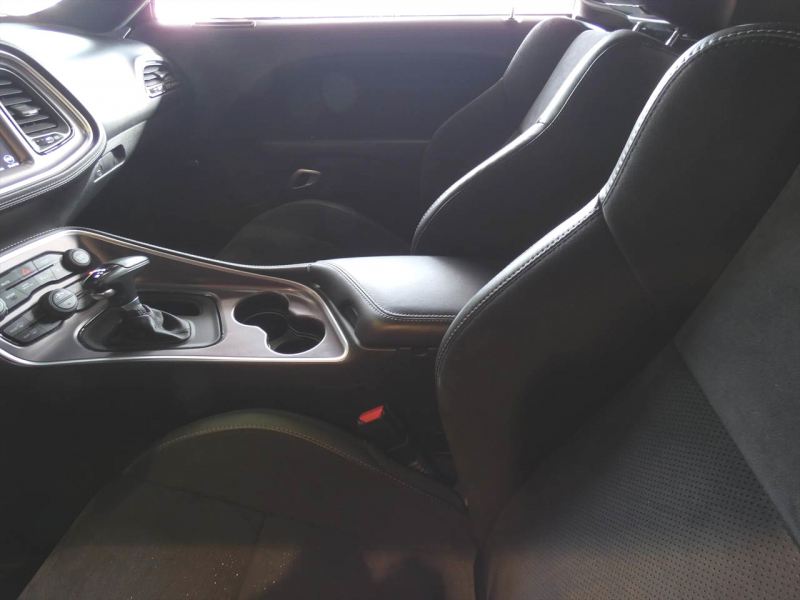 ダッジ チャレンジャー GT Plus　2020年ﾓﾃﾞﾙ ﾌﾞﾗｯｸﾄｯﾌﾟPKG 黒ｺﾝﾋﾞ革 ｻﾝﾙｰﾌ ｼｰﾄﾋｰﾀｰ&ｸｰﾗｰ Aｶｰﾌﾟﾚｲ Bｶﾒﾗ ETC　2年保証