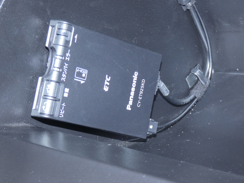 シボレー カマロ LTRS　正規D車 2015yﾓﾃﾞﾙ 黒革 ｼｰﾄﾋｰﾀｰ 4連ﾒｰﾀｰ 純正ﾓﾆﾀｰ 純正20ｲﾝﾁAW ETC　2年保証