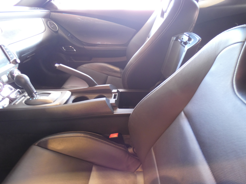 シボレー カマロ LTRS　正規D車 2015yﾓﾃﾞﾙ 黒革 ｼｰﾄﾋｰﾀｰ 4連ﾒｰﾀｰ 純正ﾓﾆﾀｰ 純正20ｲﾝﾁAW ETC　2年保証