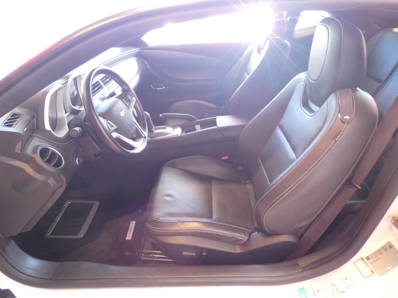 シボレー カマロ LTRS　正規D車 2015yﾓﾃﾞﾙ 黒革 ｼｰﾄﾋｰﾀｰ 4連ﾒｰﾀｰ 純正ﾓﾆﾀｰ 純正20ｲﾝﾁAW ETC　2年保証